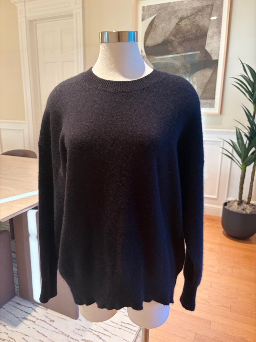 Aritzia - Babaton Cashmere Sweater - Picture 5 of 13